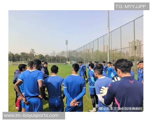 石家庄功夫足球俱乐部正式宣布希戈尔比达尔加盟球队共同追逐荣誉