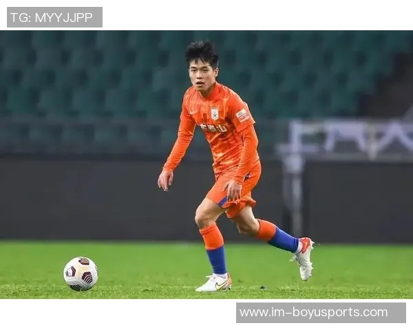 山东泰山热身赛遭遇青岛西海岸逆转最终以一球之差落败